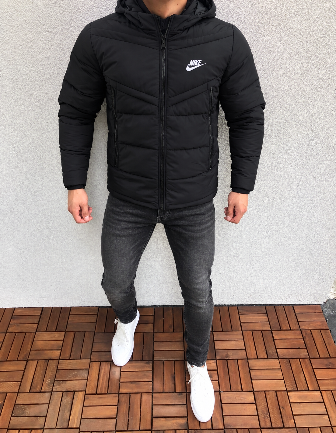 Nike striukė