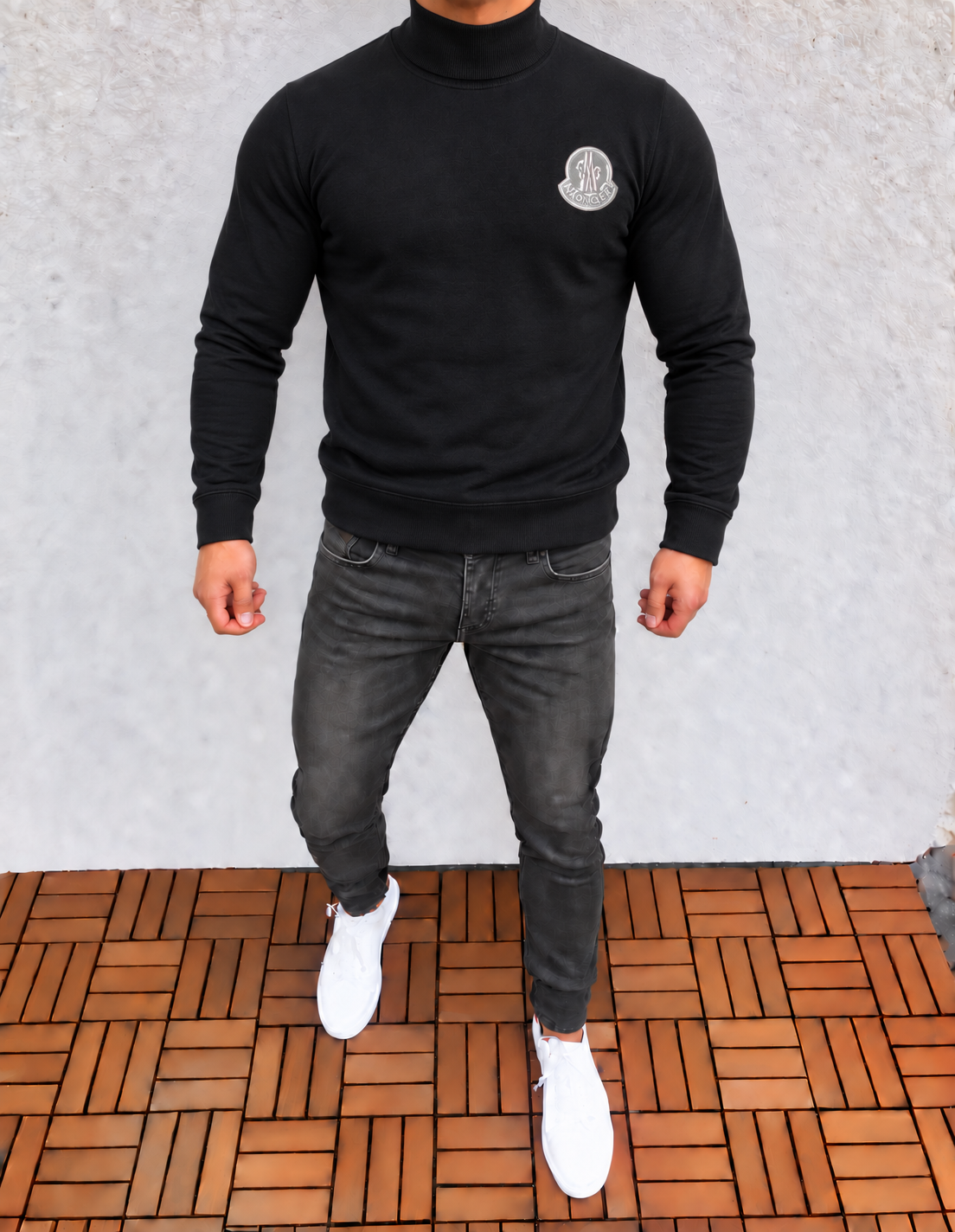 MONCLER megztinis
