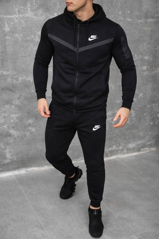 Nike vyriškas sportinis kostiumas