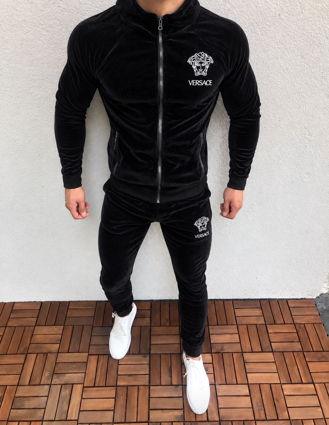 Versace kostiumas
