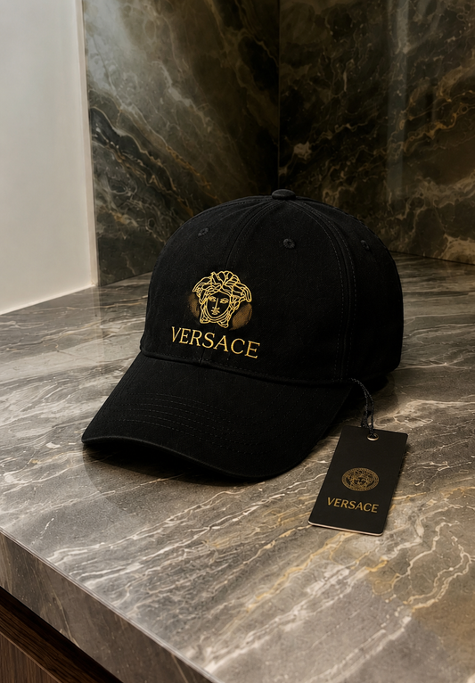 Versace kepurė